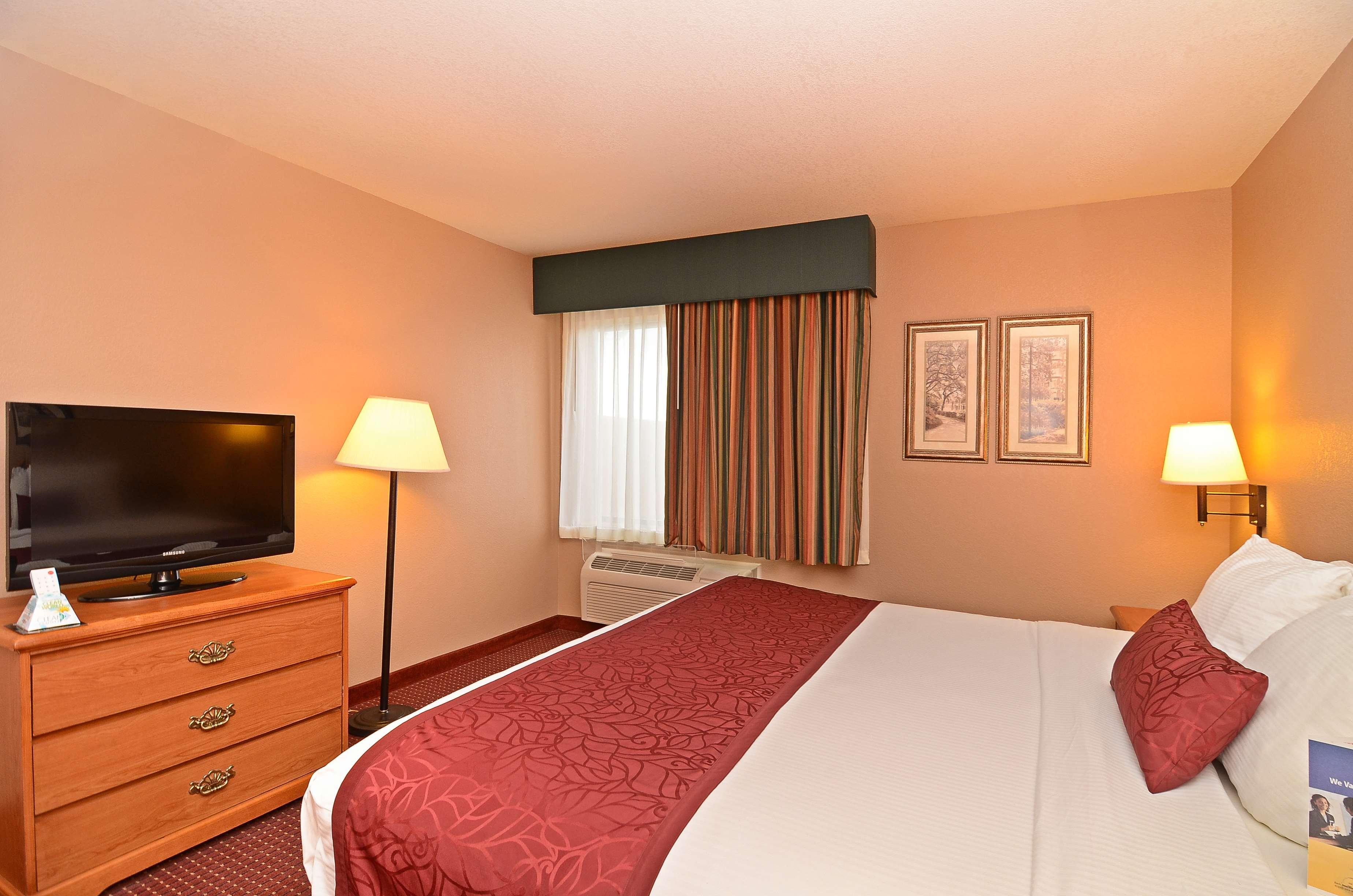 Best Western Abilene Inn And Suites Екстериор снимка