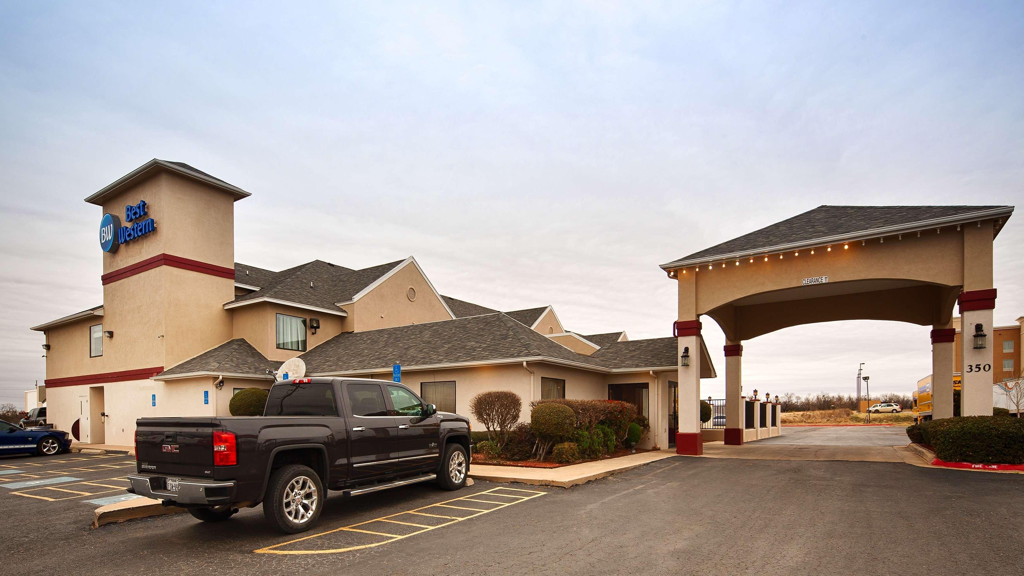 Best Western Abilene Inn And Suites Екстериор снимка