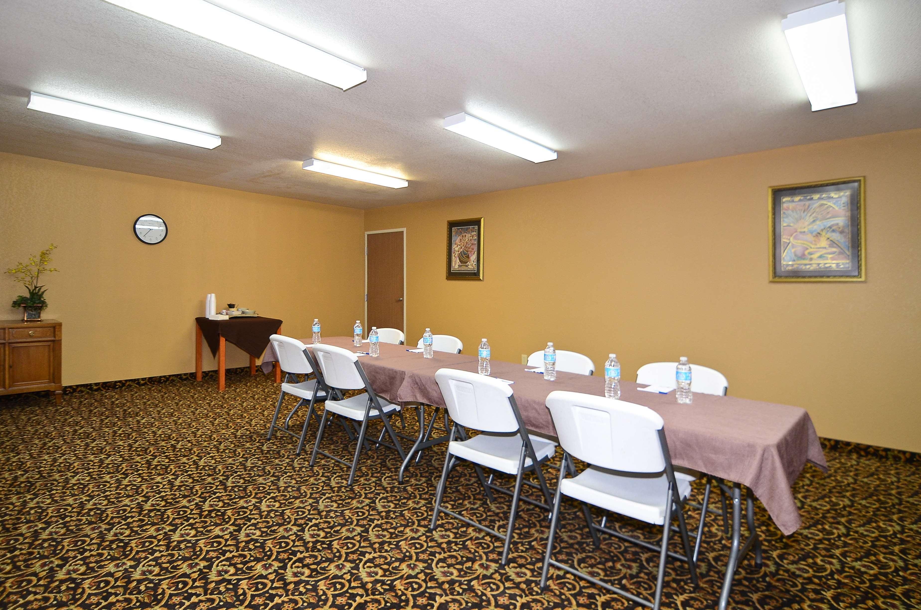 Best Western Abilene Inn And Suites Екстериор снимка