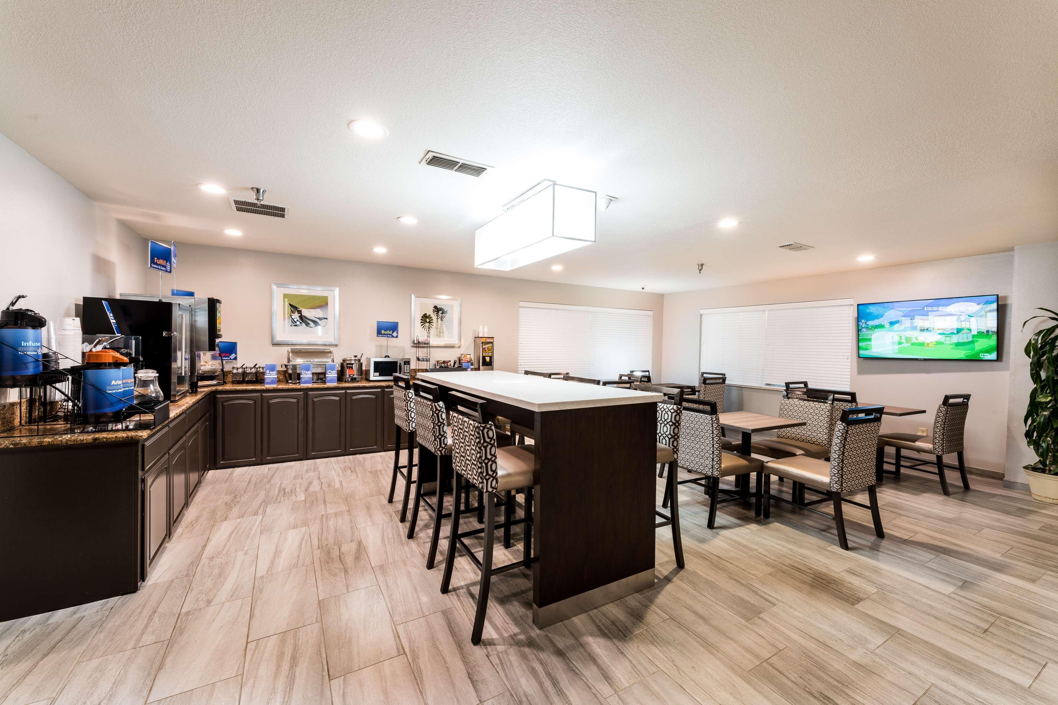 Best Western Abilene Inn And Suites Екстериор снимка